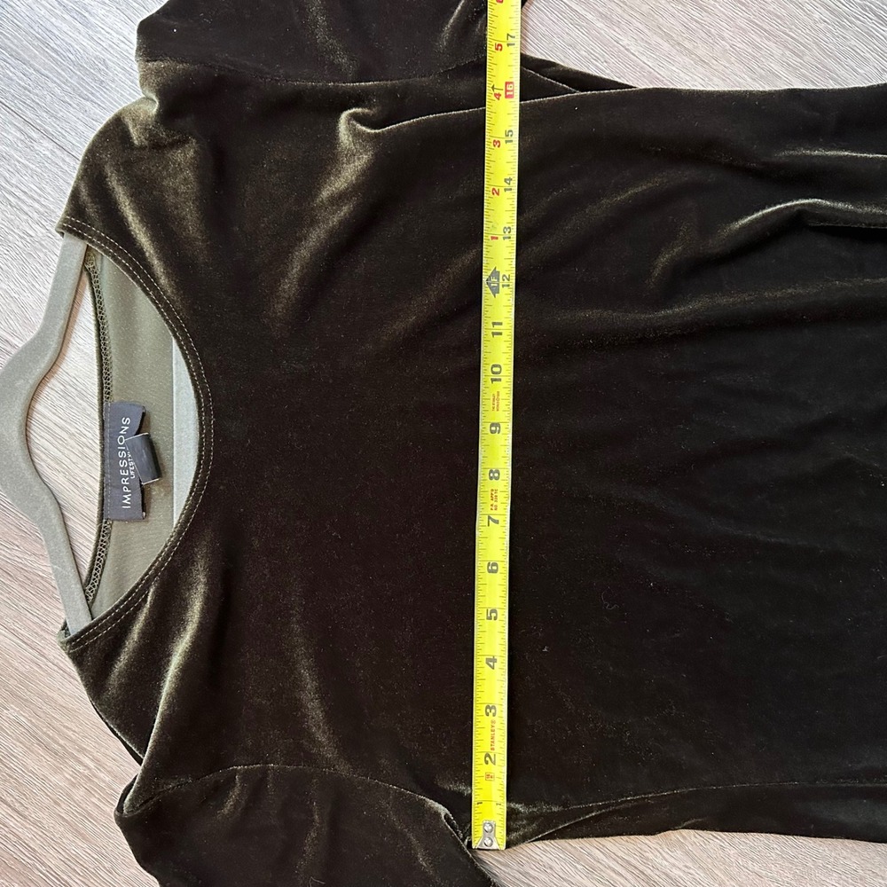 VTG Impressions Lifestyle Velvet Shirt Womens M Short Sleeve Olive Green 90s Y2K - Picture 6 of 7